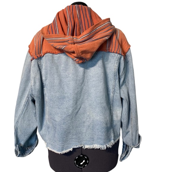 FREE PEOPLE | NWOT Baja Hooded Distressed Denim Jacket - Picture 8 of 13